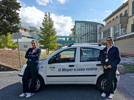 Foto del personale e auto per le cure domiciliari oncolocighe - Meyer