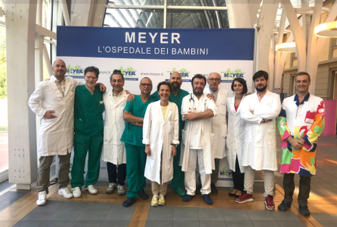 Foto dello staff sanitario multidisciplinare del Meyer che cura le apnee